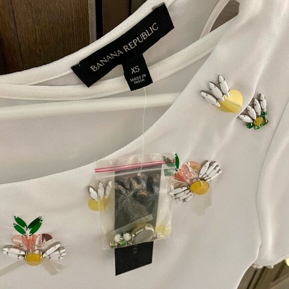 Banana Republic Embellished Blouse XS - Picture 4 of 8